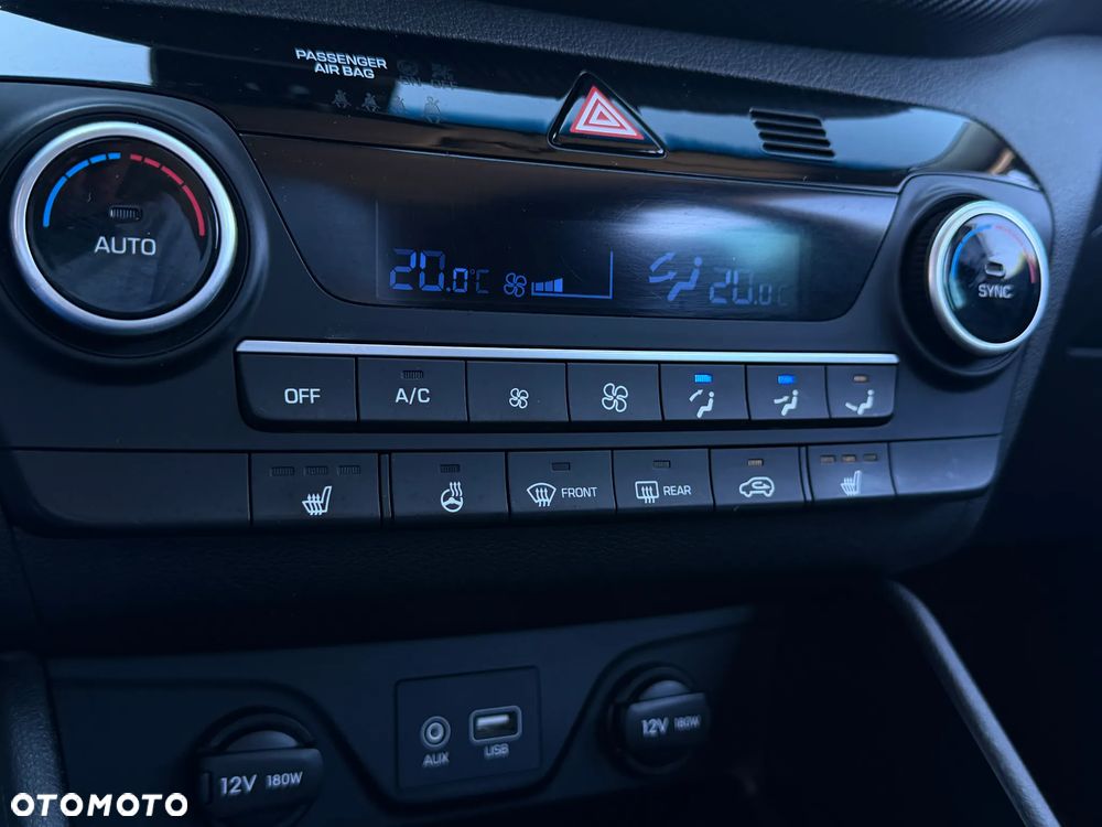 Hyundai Tucson blue 1.6 CRDi 2WD DCT Select - 30