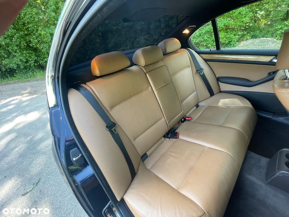 BMW Seria 3 320i - 18