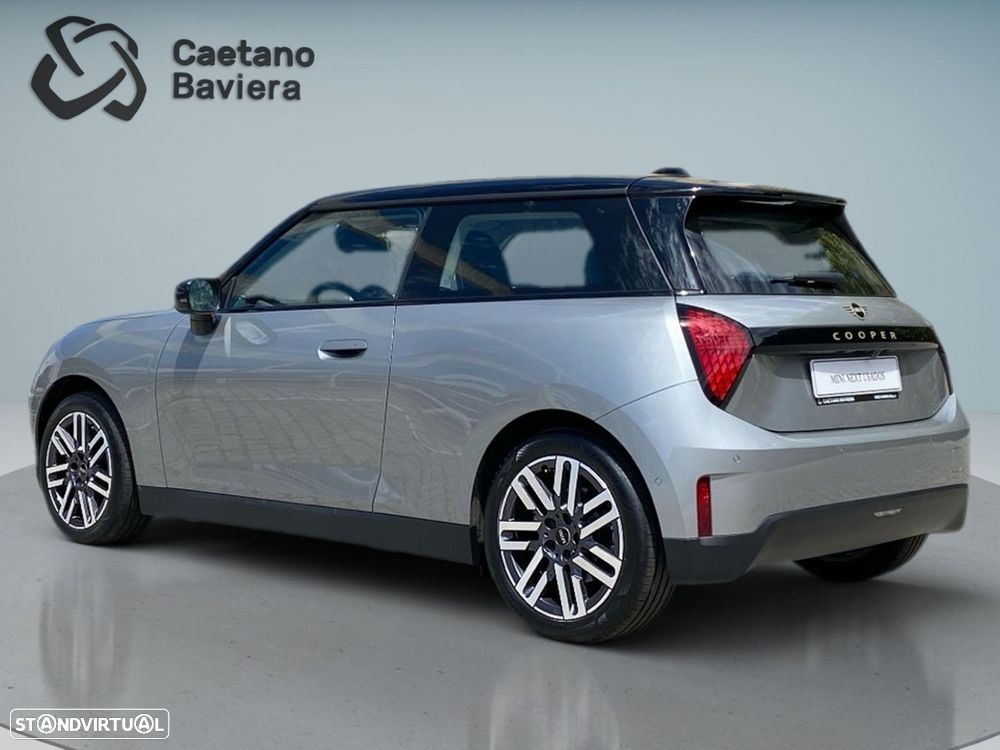 MINI 3 Portas Cooper E Classic S - 25