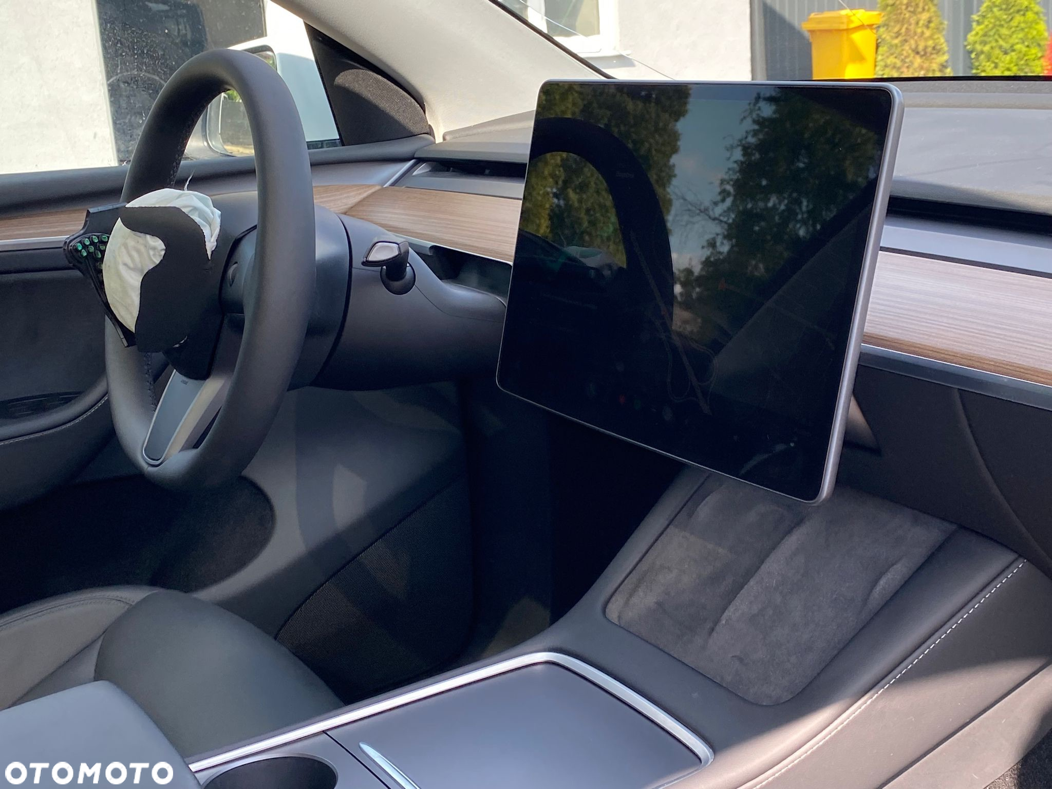 Tesla Y RWD - 16