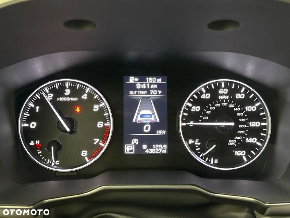 Subaru Legacy - 9