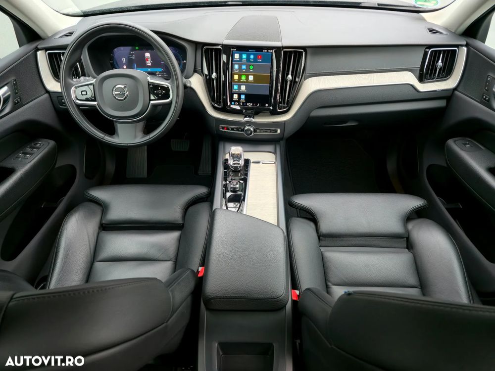 Volvo XC 60 T6 AWD Recharge Geartronic Inscription Expression - 25