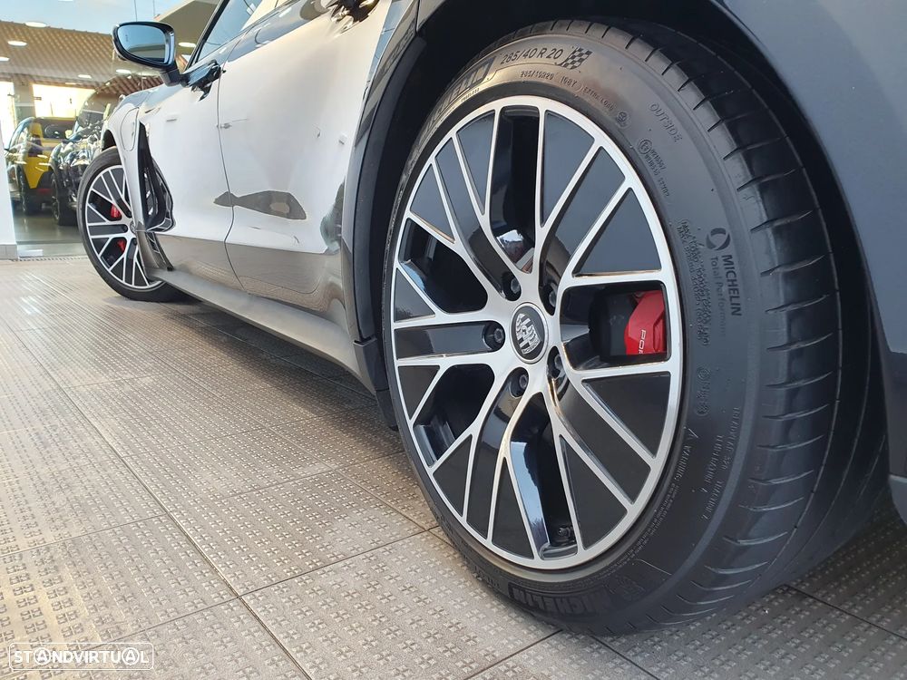 Porsche Taycan 4S Bateria Performance Plus - 16