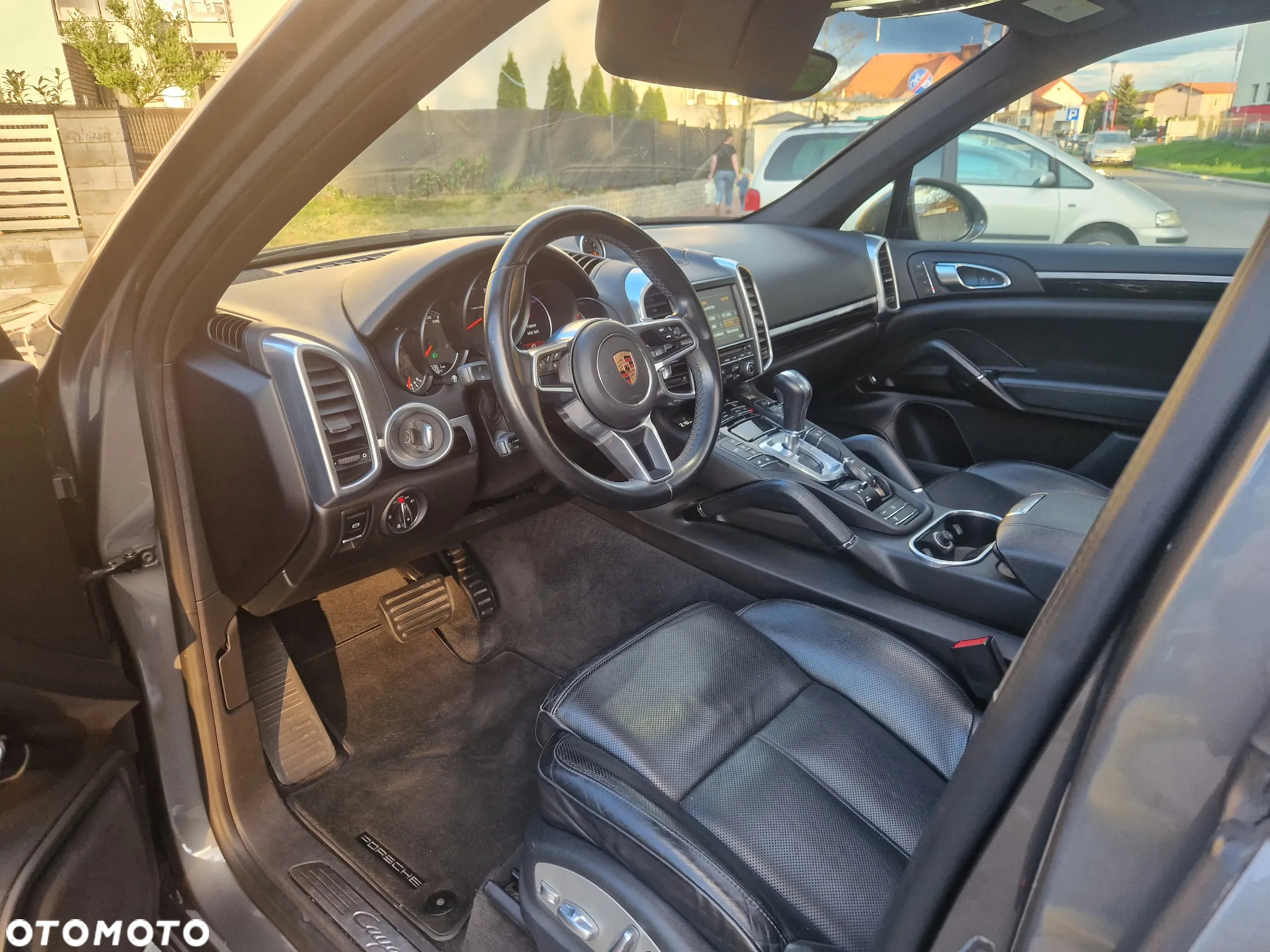 Porsche Cayenne Standard - 13