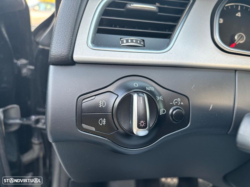 Audi A5 Cabrio 2.0 TDi S-line - 23