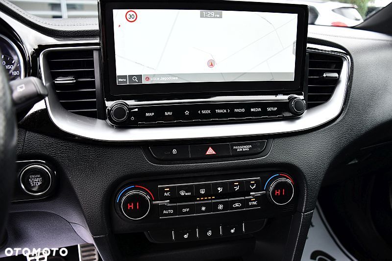 Kia Ceed 1.5 T-GDI OPF GT Line - 14