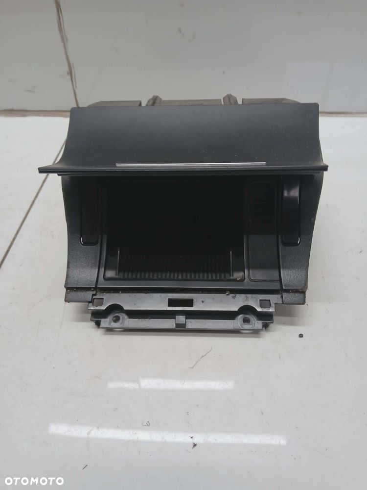 POPIELNICZKA SCHOWEK SKODA OCTAVIA 2 II 1z1857962b - 2