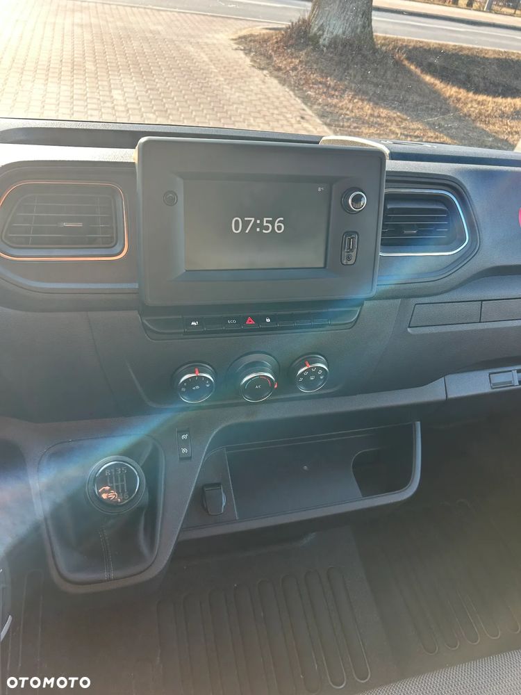 Renault Master L2H2 VA 9-Sitzer - 19