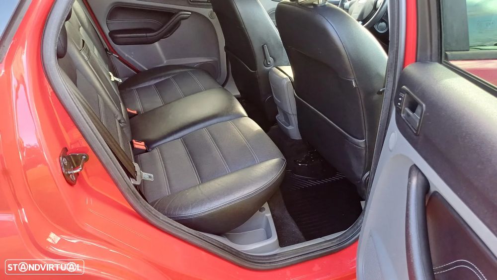 Ford Focus 1.6 TDCi Titanium - 7