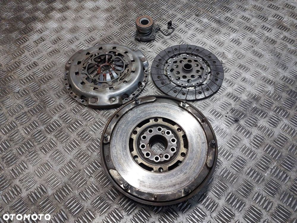 KOŁO DWUMASOWE + TARCZA + DOCISK + ŁOŻYSKO SAAB 9-3 II 2.2 TiD 324028010 - 1