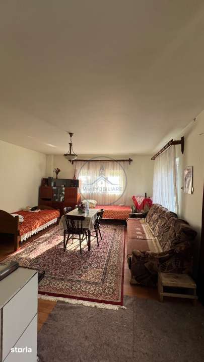 Casa de Vanzare in Dumitra  170 mp  20 Ari de Teren - Imagine principală: 4/12