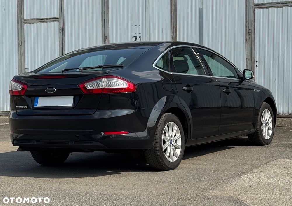 Ford Mondeo 2.0 TDCi Black Magic - 13