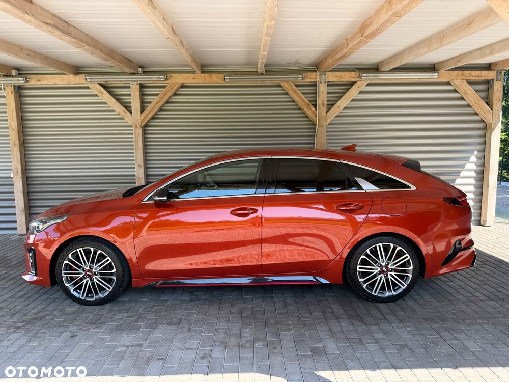 Kia ProCeed 1.6 T-GDI OPF GT - 16
