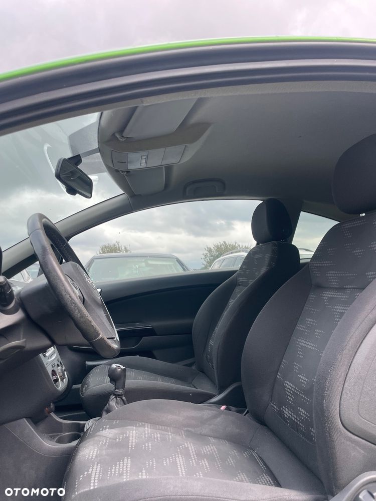Opel Corsa 1.2 16V Navi - 7