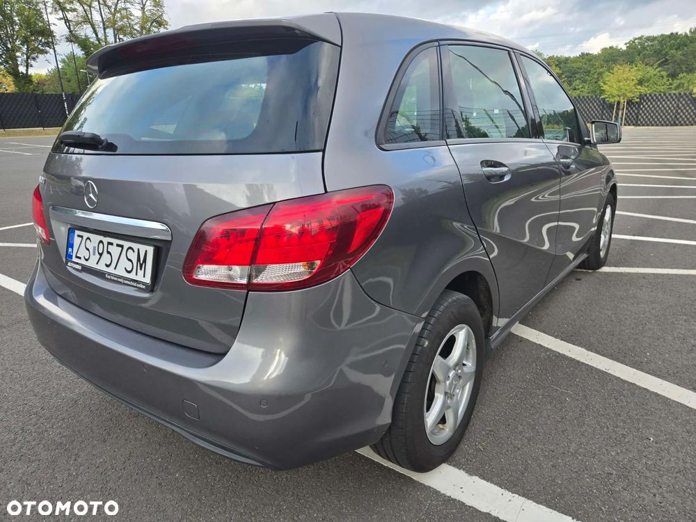 Mercedes-Benz Klasa B 180 (CDI) d - 6
