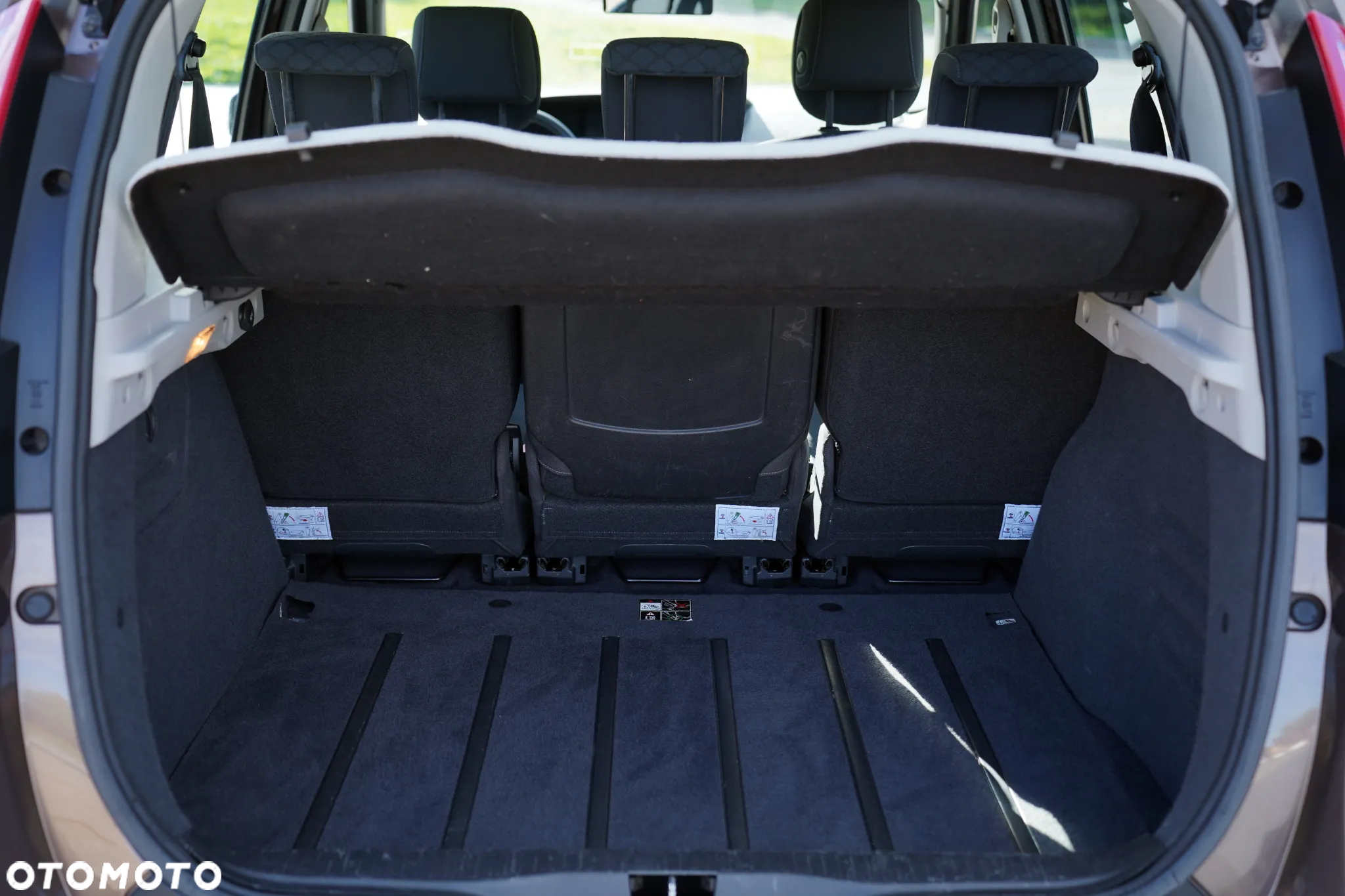 Renault Scenic 1.6 16V 110 Authentique - 35
