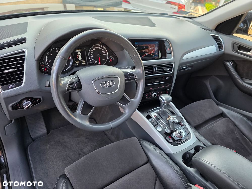 Audi Q5 2.0 TDI S tronic - 18