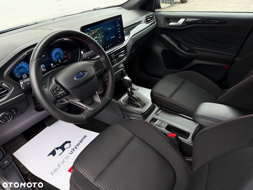 Ford Focus - 12