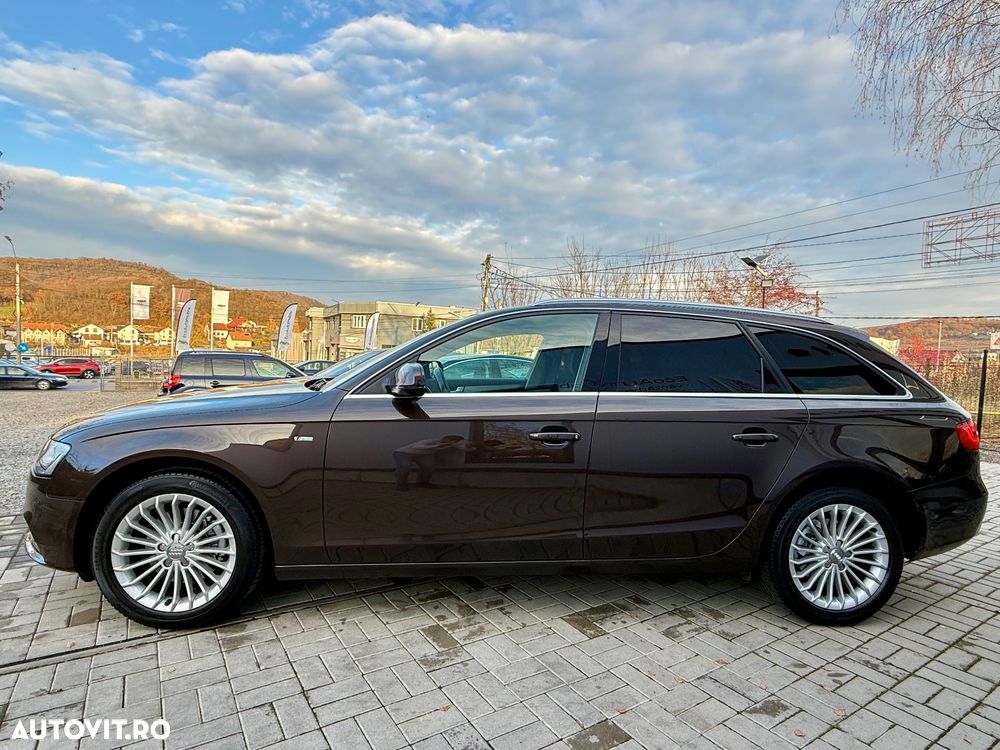 Audi A4 Avant 2.0 TDI DPF S line Sportpaket - 12