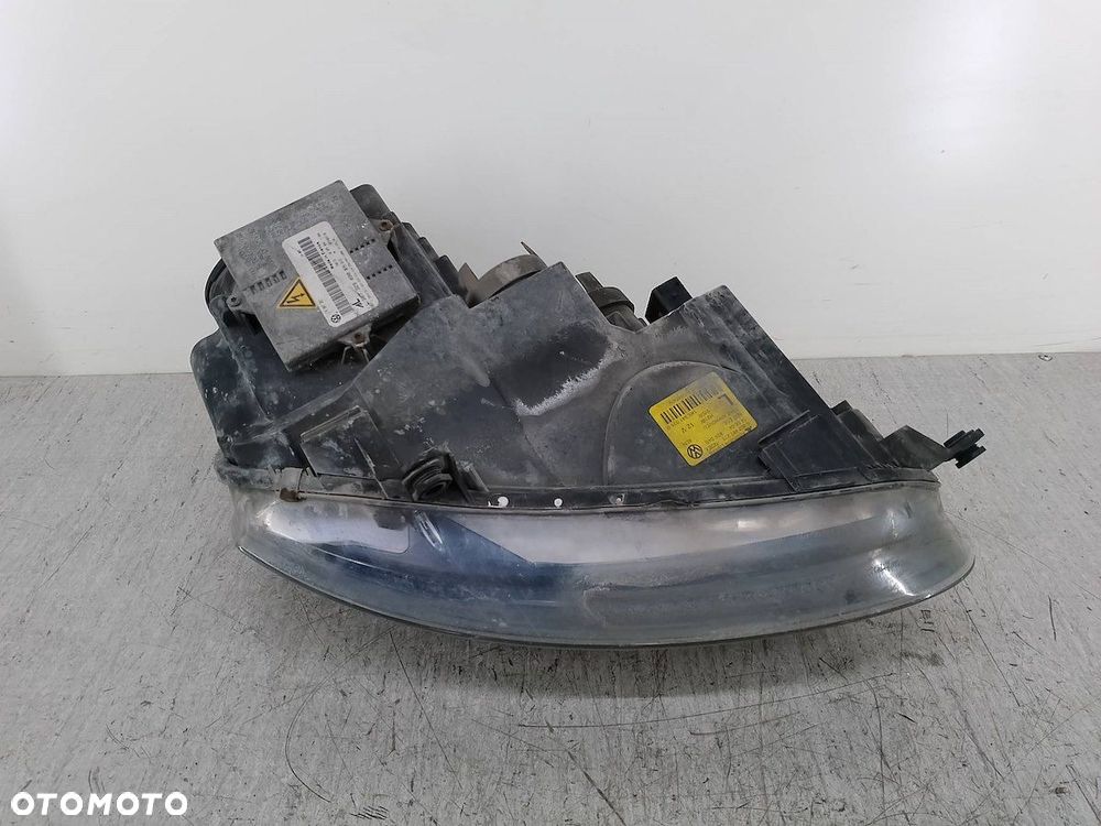 LAMPA PRZÓD LEWA XENON VW JETTA V 1T0907391 0302497271 1307329090 - 4