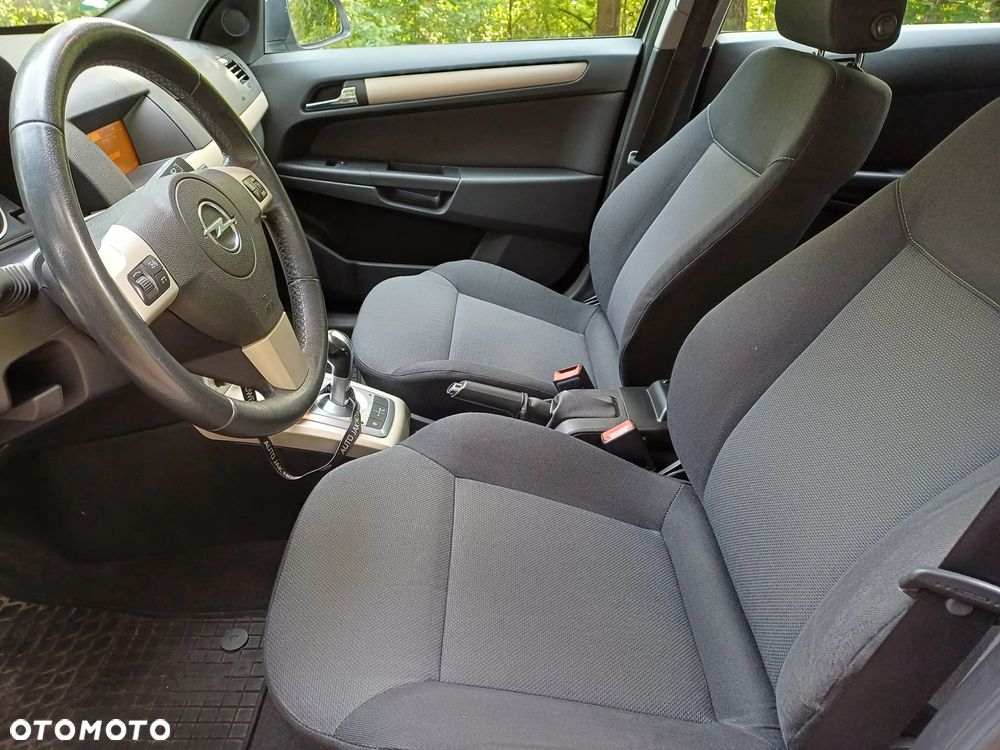 Opel Astra - 14