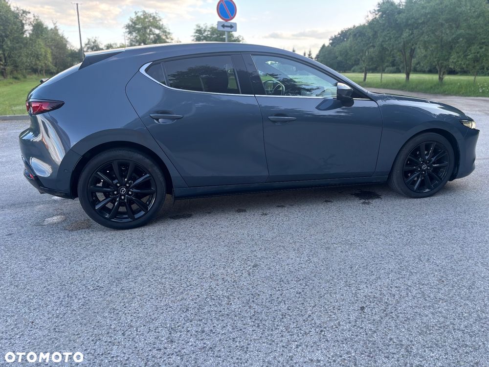 Mazda 3 - 9
