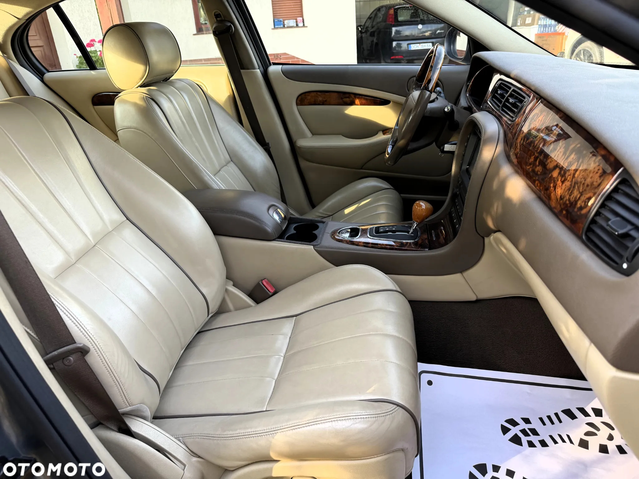 Jaguar S-Type 2.7 Twin Turbo Diesel Executive - 17