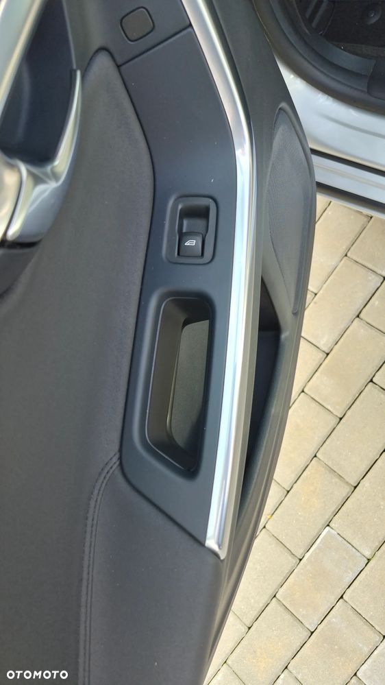 Volvo V60 D3 Geartronic Summum - 21