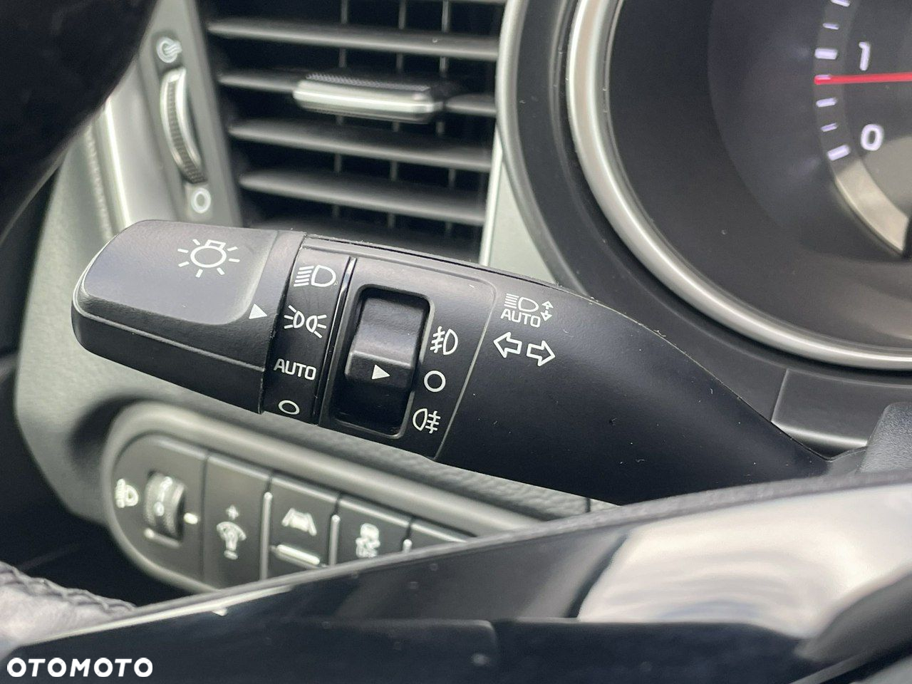 Kia Ceed - 26