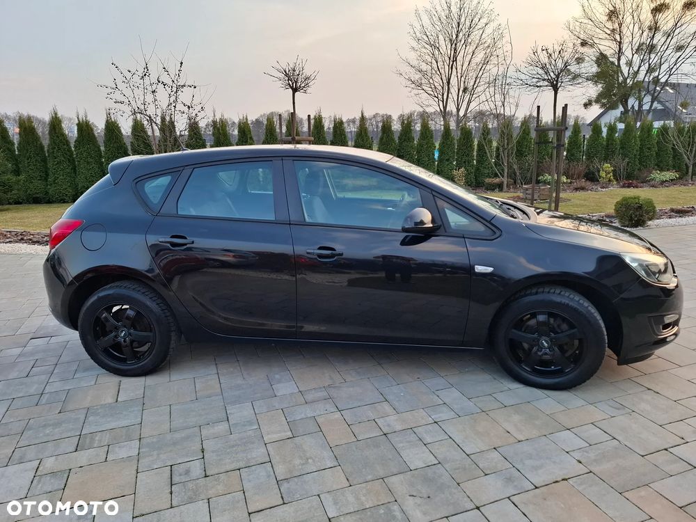 Opel Astra 1.4 Sport - 23