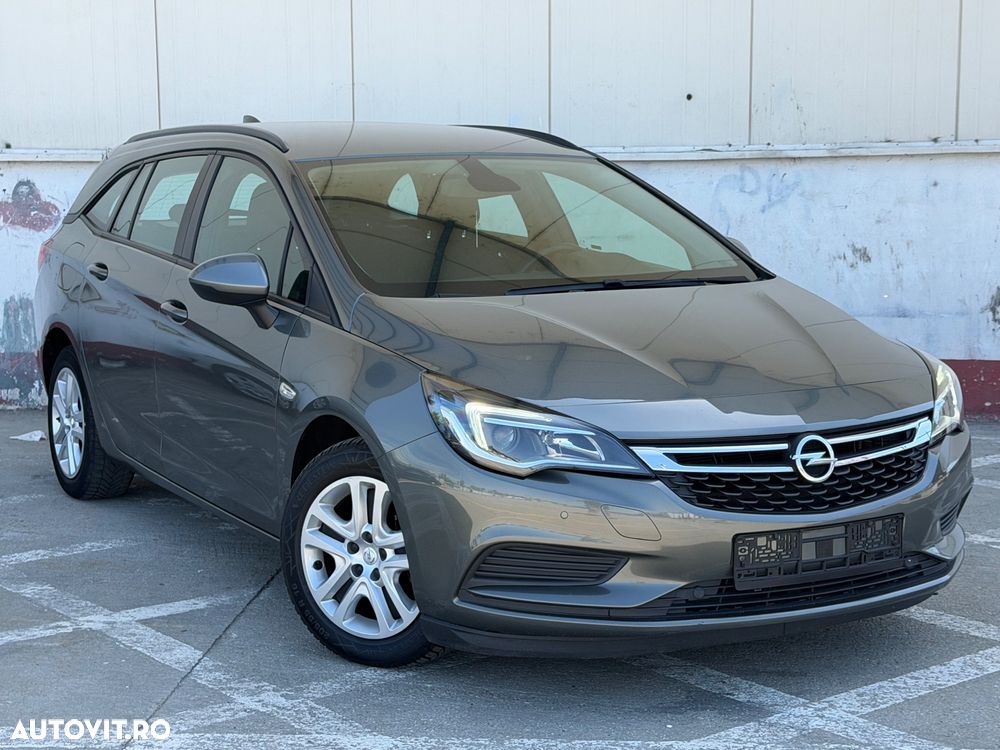 Opel Astra 1.6 D Start/Stop Dynamic - 2