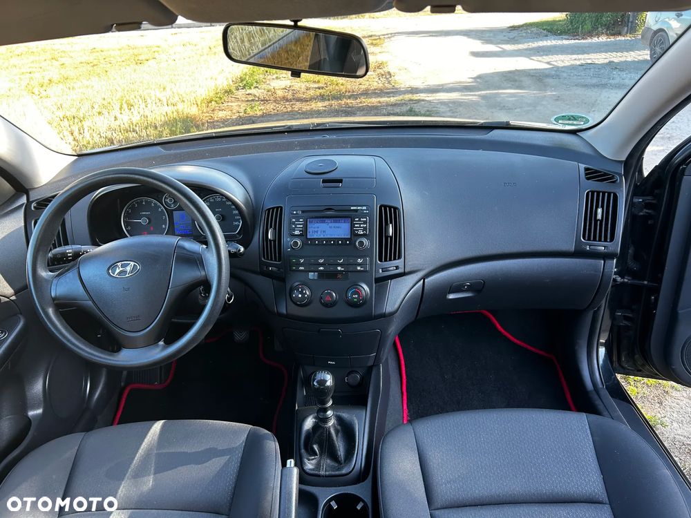 Hyundai i30 1.4 Classic + - 24