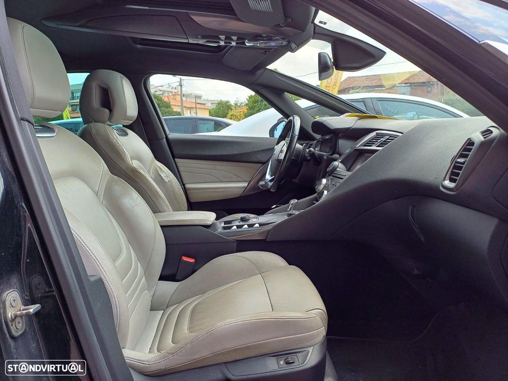 Citroën DS5 2.0 HDi Hy4 So Chic CMP6 102g - 8