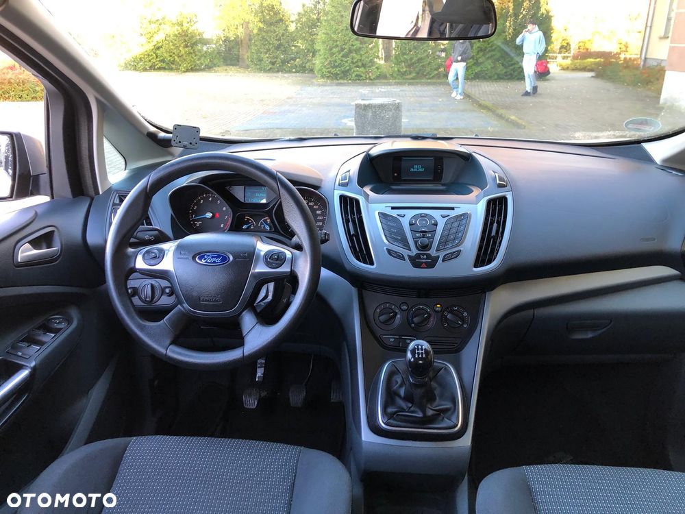 Ford C-MAX - 16