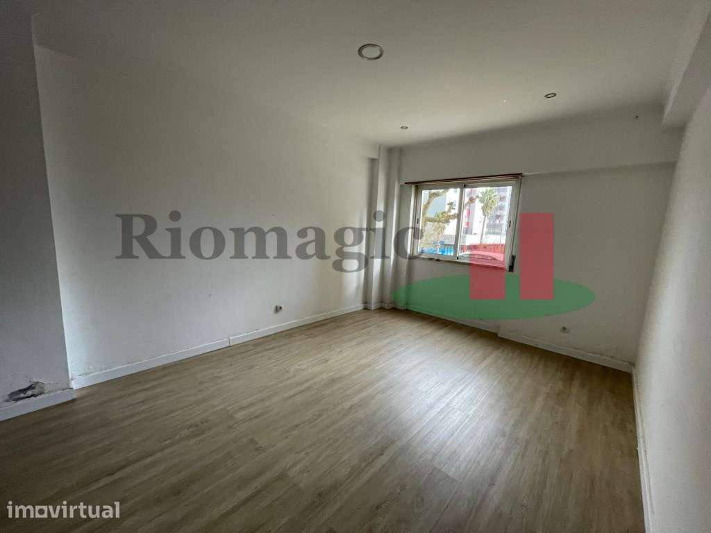 Apartamento T3 - Odivelas - Grande imagem: 4/23