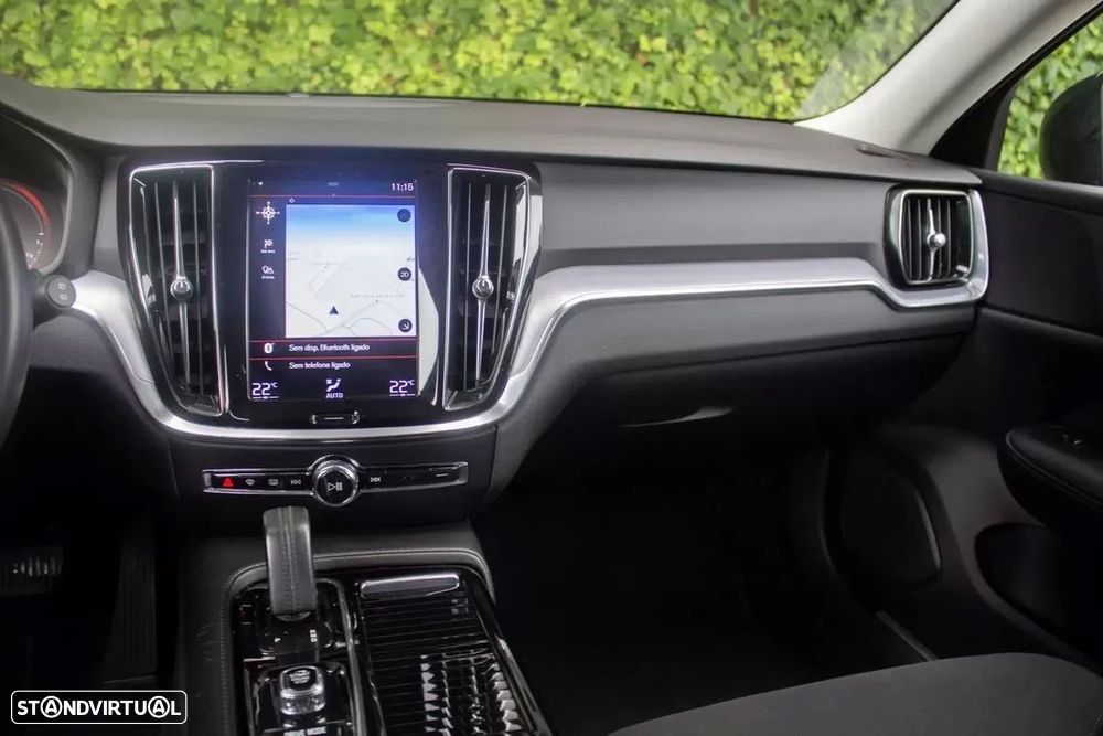 Volvo V60 2.0 T6 AWD TE Core - 17