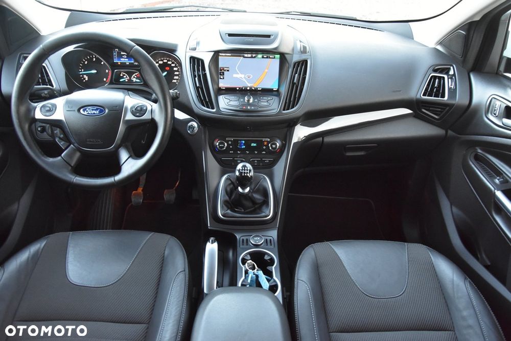 Ford Kuga 2.0 TDCi 4x2 Titanium - 23