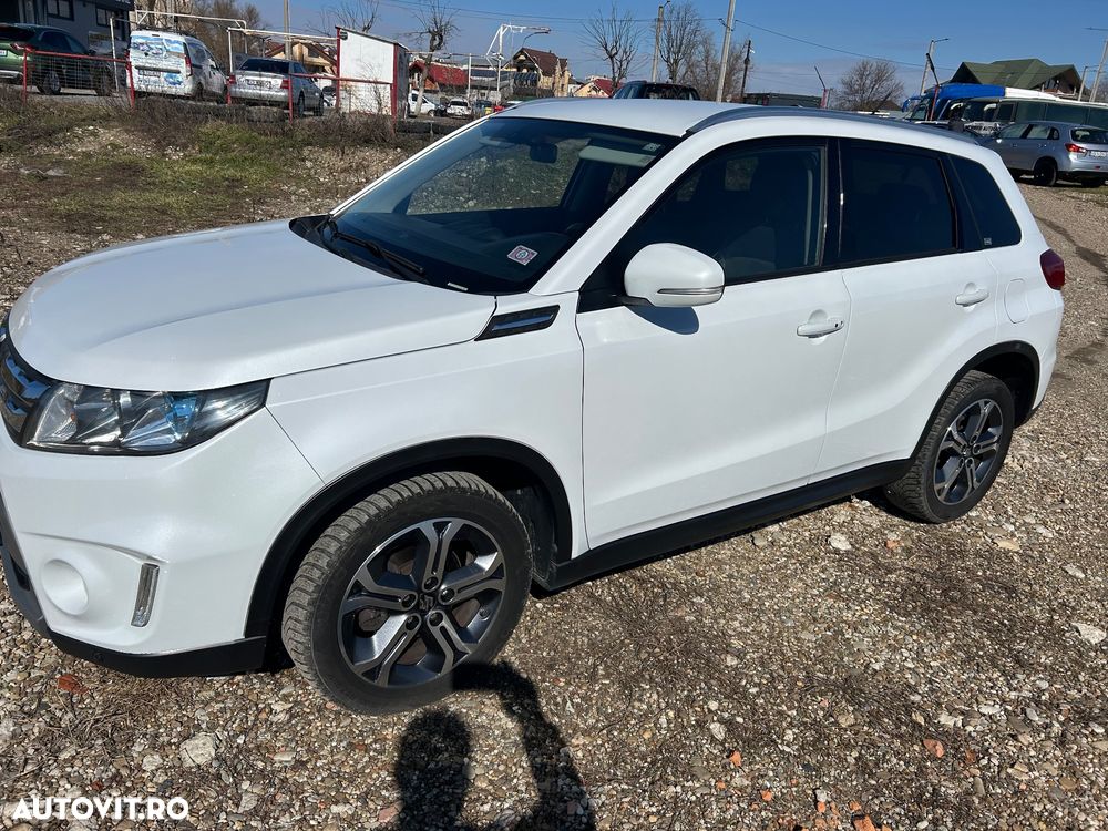 Suzuki Vitara 1.6 DDIS 4X4 Luxus Aut. - 3