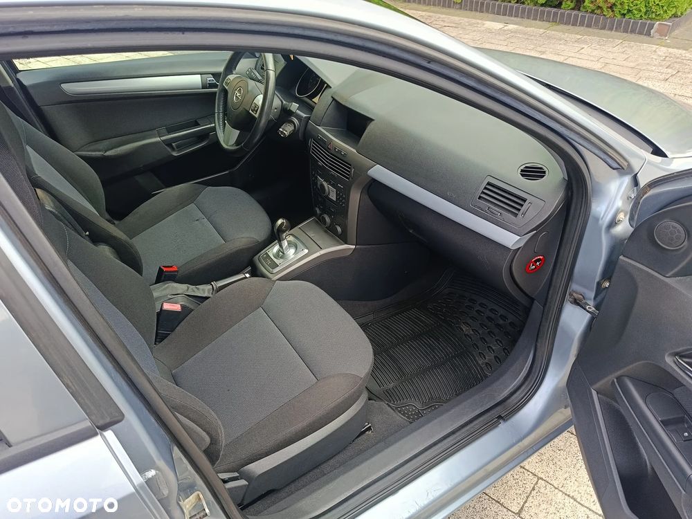 Opel Astra 1.6 Elegance Easytronic - 7
