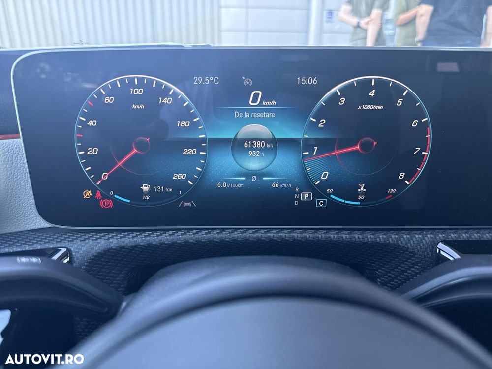 Mercedes-Benz A - 14
