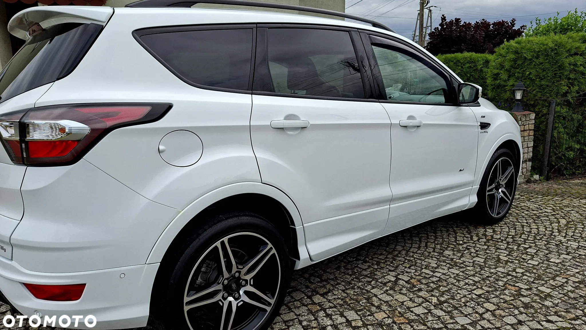 Ford Kuga 2.0 TDCi 4x4 ST-Line - 17