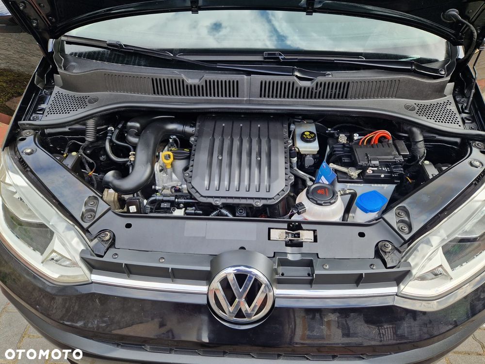 Volkswagen up! United - 26