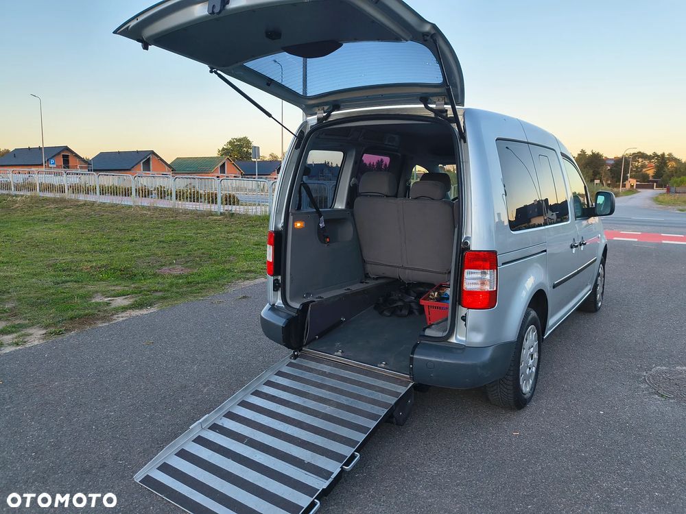 Volkswagen Caddy - 23