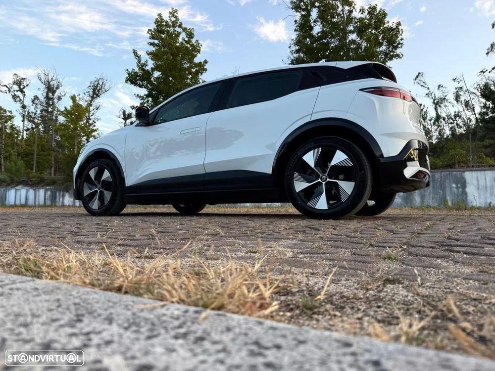 Renault Mégane E-Tech EV40 130hp standard charge Equilibre - 17