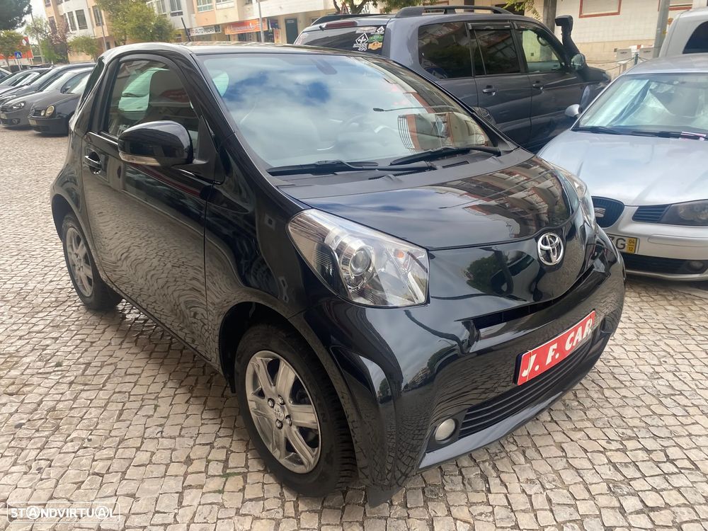 Toyota iQ 1.0 Multidrive + - 17
