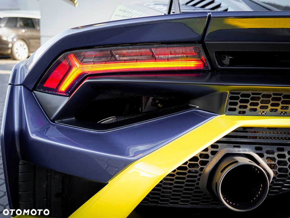 Lamborghini Huracan - 14