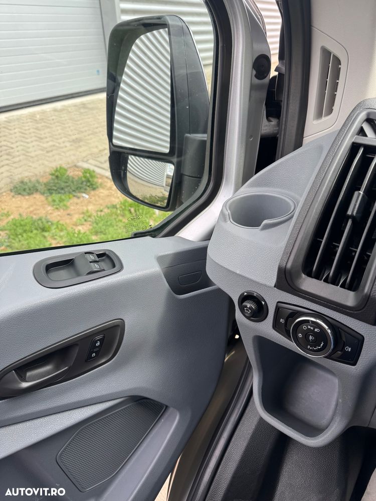 Ford Transit - 17