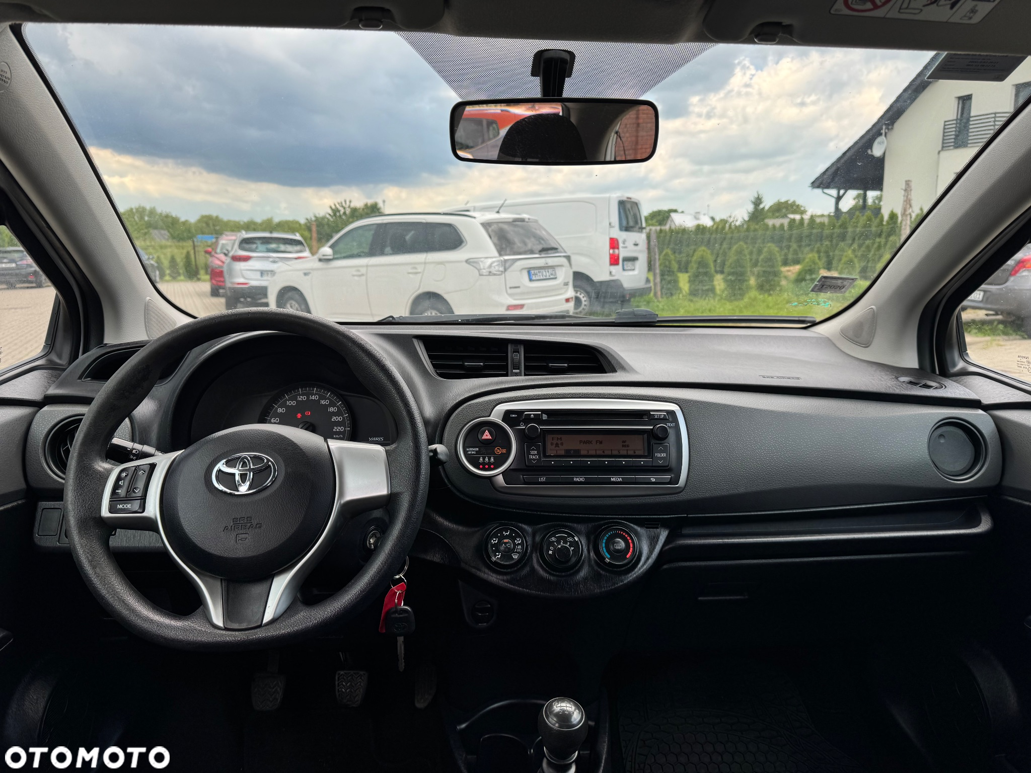 Toyota Yaris 1.33 Luna - 12