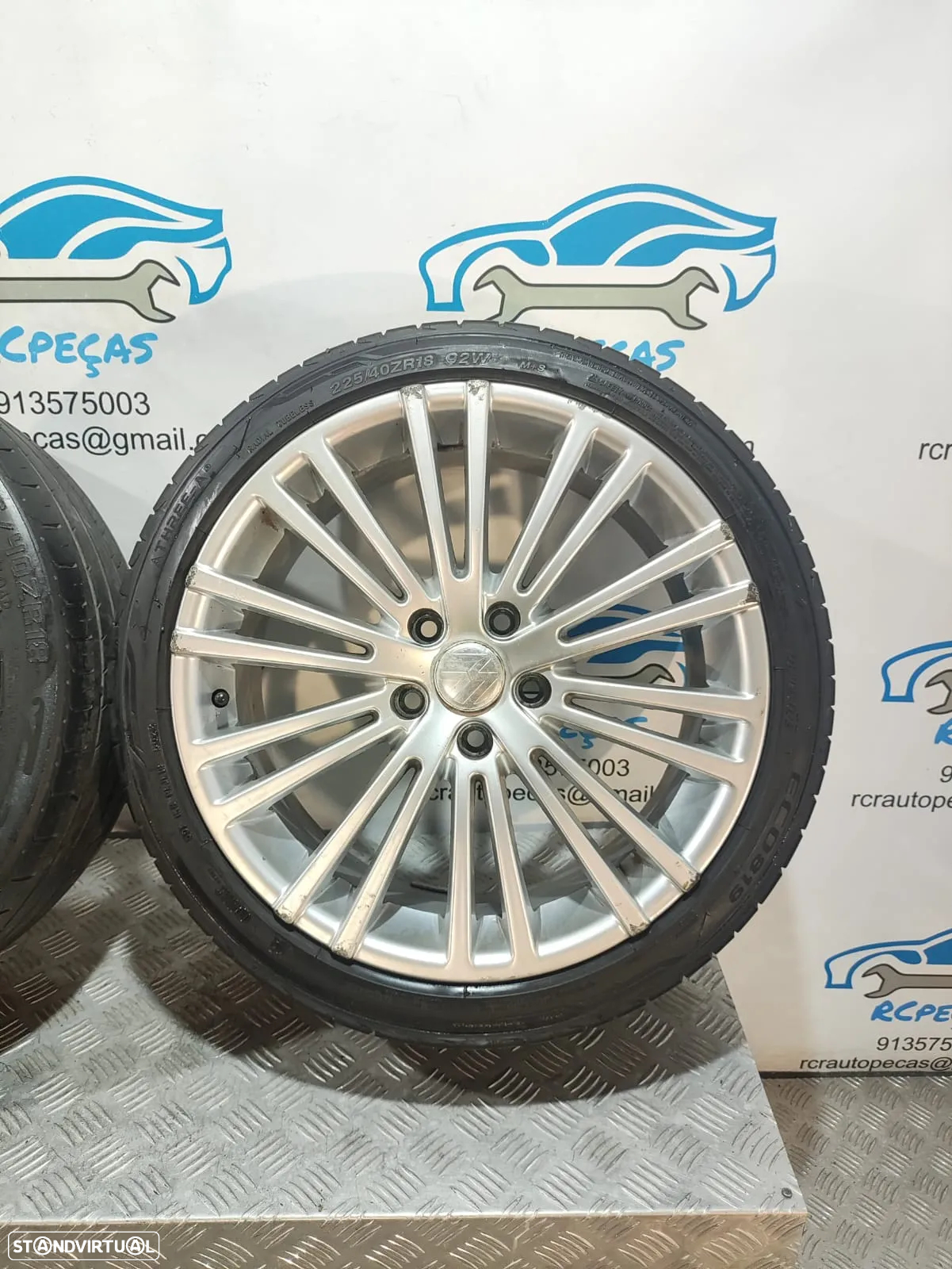 - Jantes 18 VW Volkswagen Golf V 5 R32 8J ET46 5x112 - 4