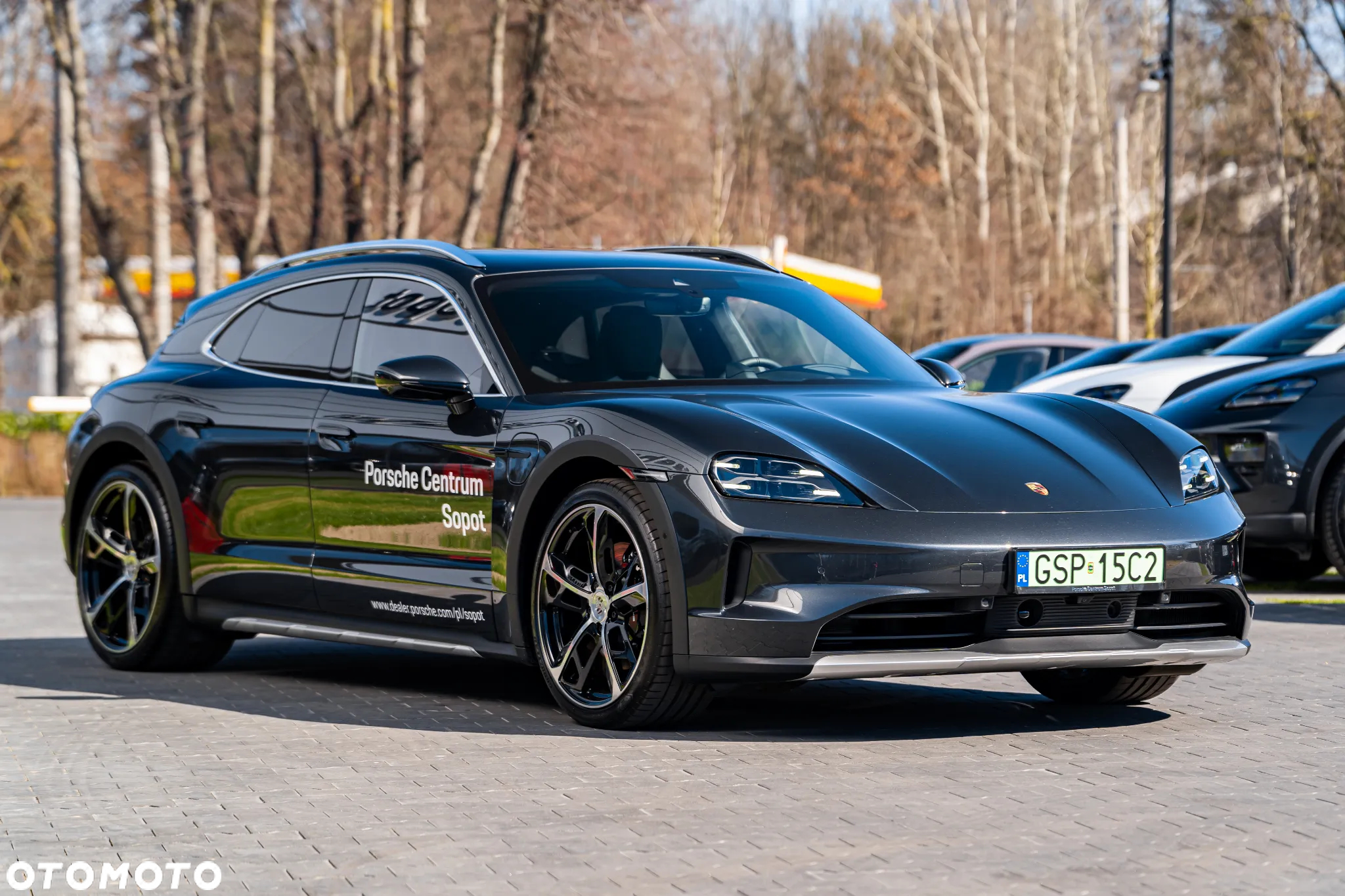 Porsche Taycan - 8